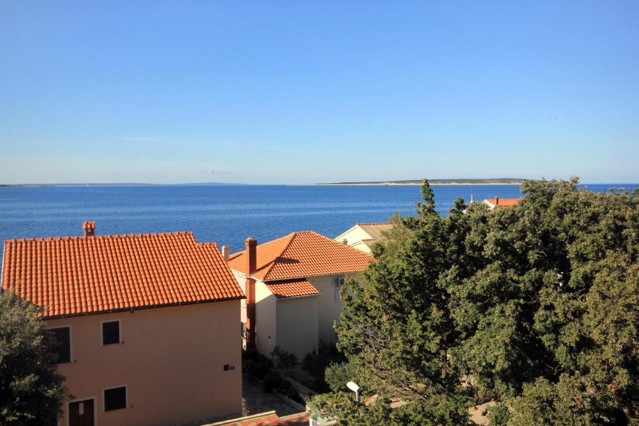 Apartments And Rooms By The Sea Mandre, Pag - 3557 Kolan Bagian luar foto